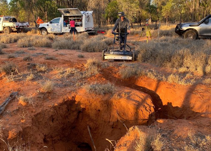 AWC with TWF have deployed the latest in ground penetrating radar (GPR) technology to map out burrows belonging to the critically endangered Northern Hairy-nosed Wombat at Richard Underwood Nature Refuge (RUNR).
